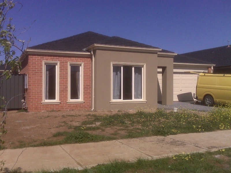 11 MILES FRANKLIN Boulevard, Point Cook VIC 3030