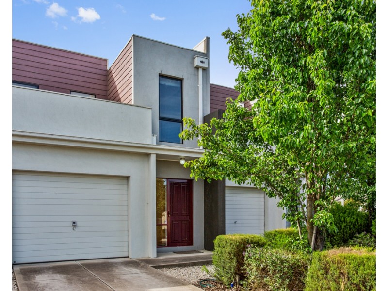 42/39 Astley Crescent, Point Cook VIC 3030