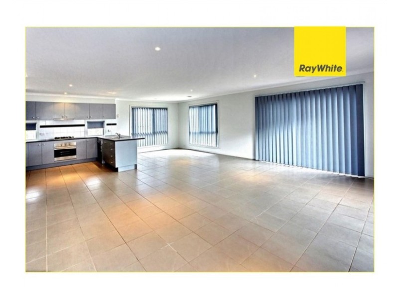 8 Felicity Drive, Tarneit VIC 3029