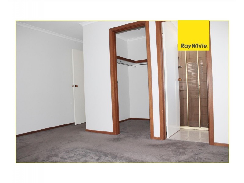 12 WARD Court, Altona Meadows VIC 3028