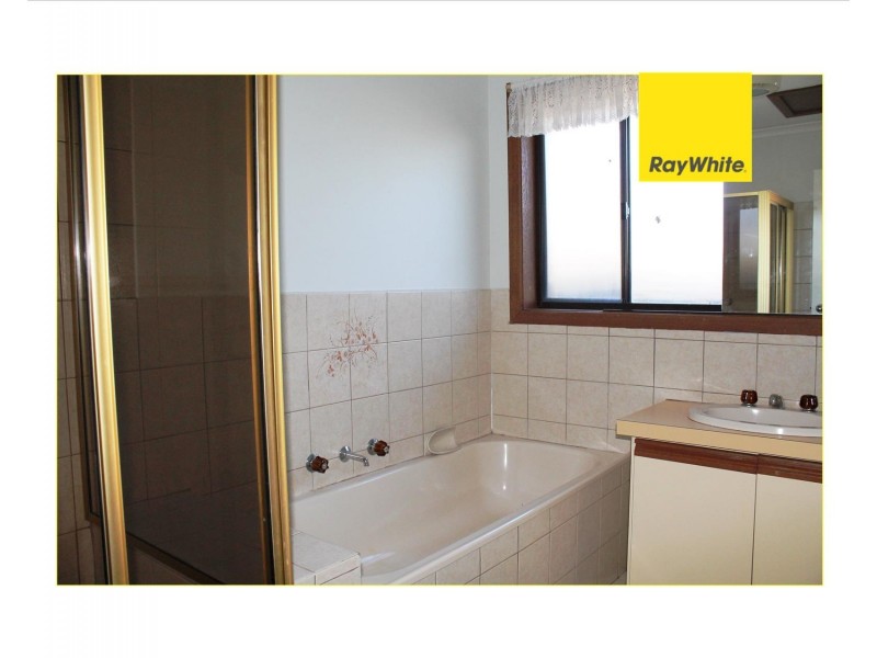 12 WARD Court, Altona Meadows VIC 3028