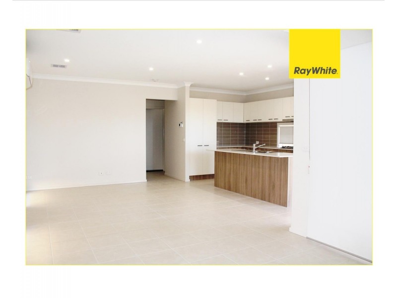 35 Dingo Street, Point Cook VIC 3030