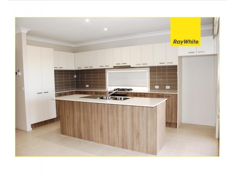 35 Dingo Street, Point Cook VIC 3030