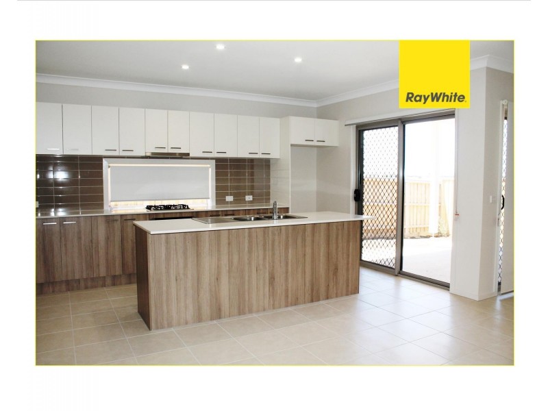 35 Dingo Street, Point Cook VIC 3030