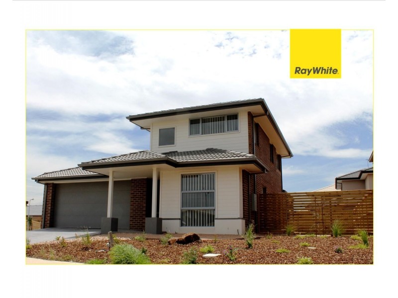 57 Saltmarsh Crescent, Point Cook VIC 3030