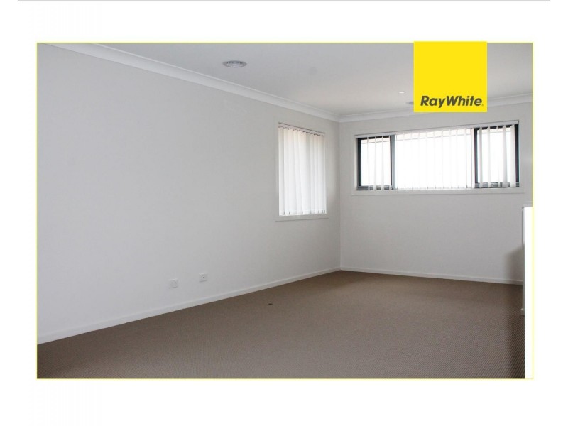 57 Saltmarsh Crescent, Point Cook VIC 3030