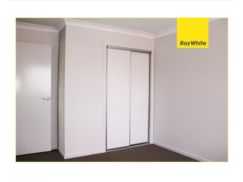 57 Saltmarsh Crescent, Point Cook VIC 3030