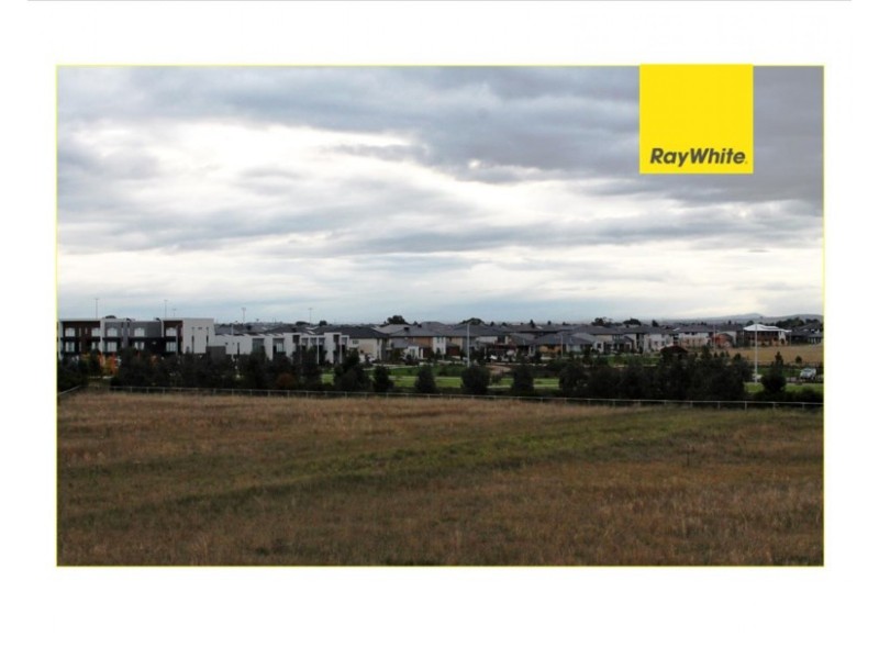 213/1 Clark Street, Williams Landing VIC 3027