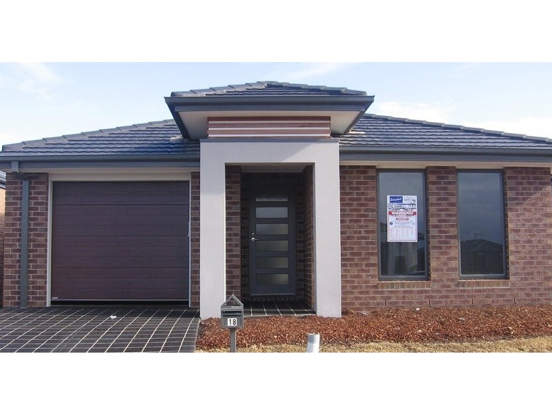 LOT 648-18 HOWARD Place, Deer Park VIC 3023