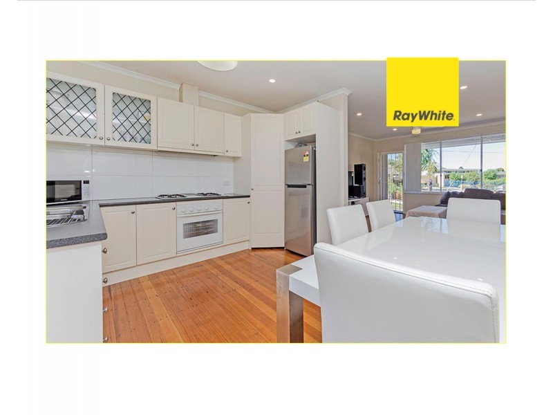 16 Whittaker Avenue, Laverton VIC 3028