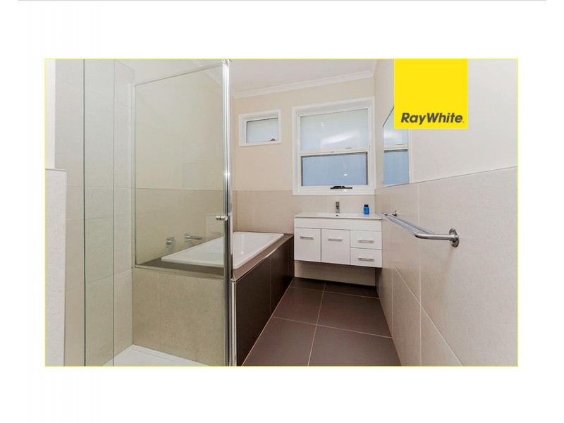 16 Whittaker Avenue, Laverton VIC 3028