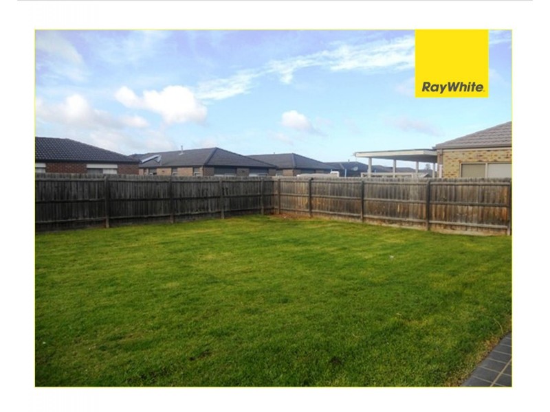 5 ALEX Court, Melton VIC 3337