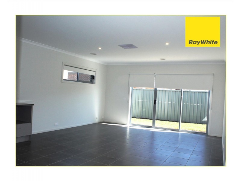 15 Herbal Avenue, Kurunjang VIC 3337