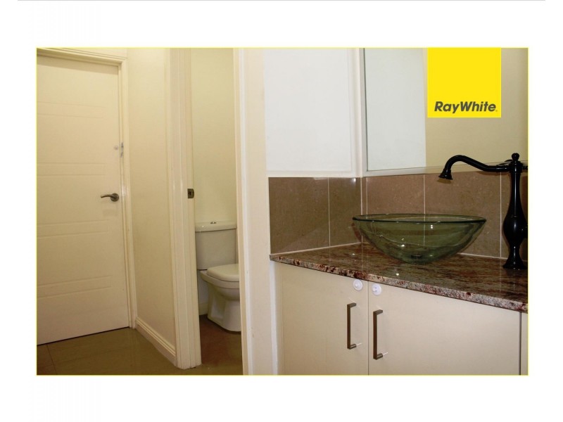 4 Woodswallow Place, Williams Landing VIC 3027