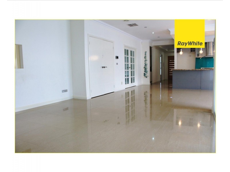 4 Woodswallow Place, Williams Landing VIC 3027