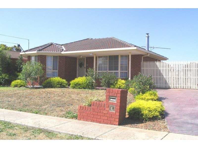 106 VIRGILIA Drive, Hoppers Crossing VIC 3029