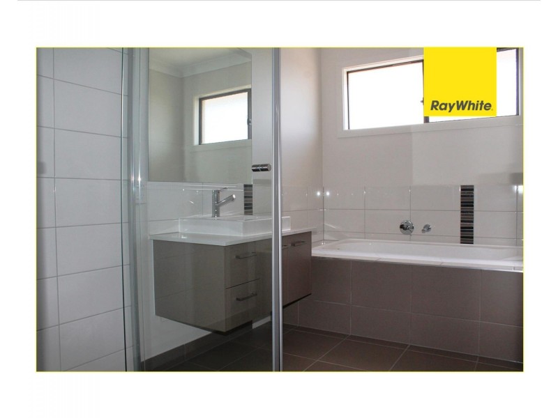 59 Saltmarsh Crescent, Point Cook VIC 3030