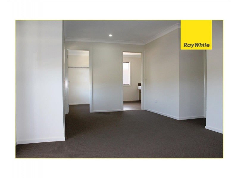 59 Saltmarsh Crescent, Point Cook VIC 3030