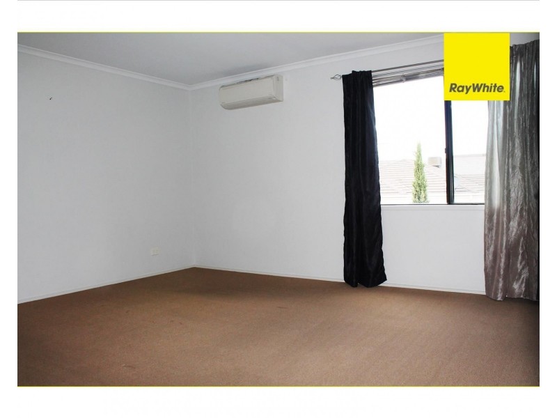 13 SNOWBUSH Terrace, Point Cook VIC 3030