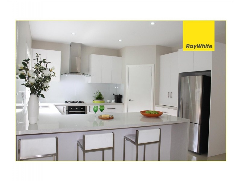 2/33 Williams Road, Laverton VIC 3028