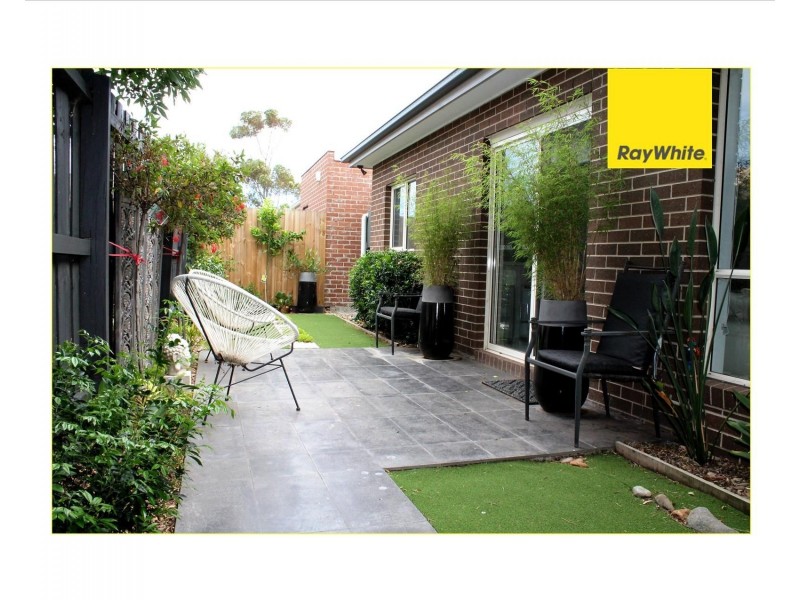 2/33 Williams Road, Laverton VIC 3028