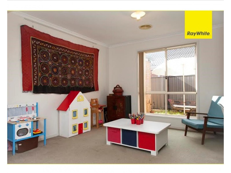 22 Pankhurst Promenade, Point Cook VIC 3030