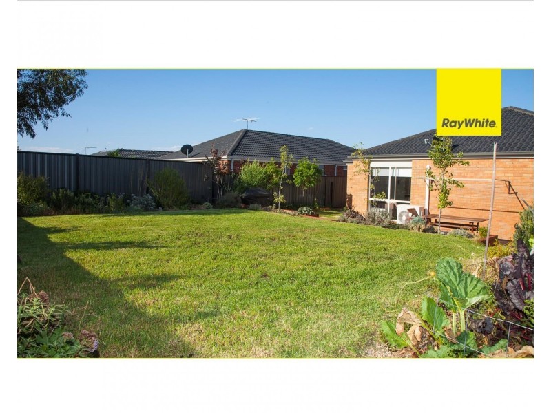 22 Pankhurst Promenade, Point Cook VIC 3030