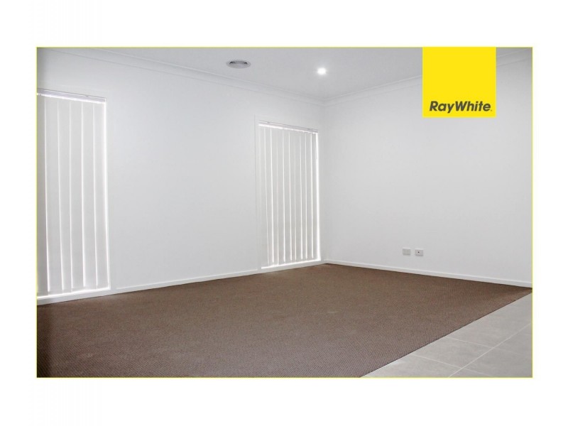 15 Squadron Road, Point Cook VIC 3030