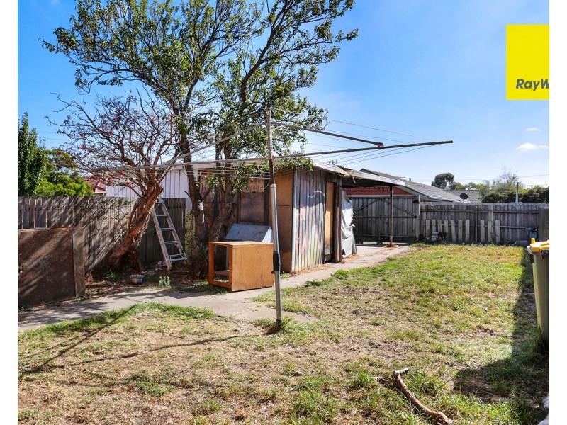 76 Woods Street, Laverton VIC 3028