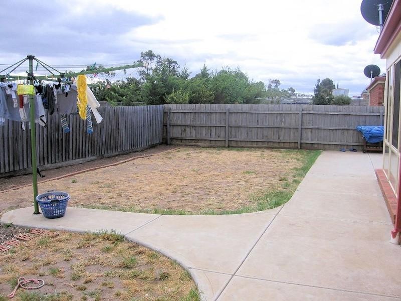 19 Bordeaux Drive, Hoppers Crossing VIC 3029