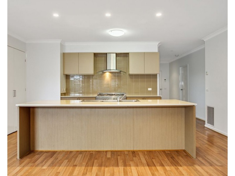 10 Bungalook Street, Wyndham Vale VIC 3024