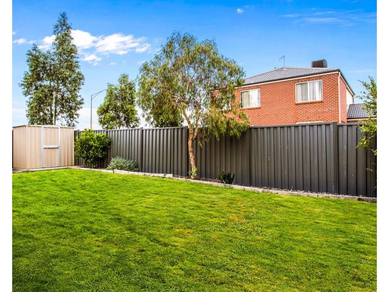 10 Bungalook Street, Wyndham Vale VIC 3024