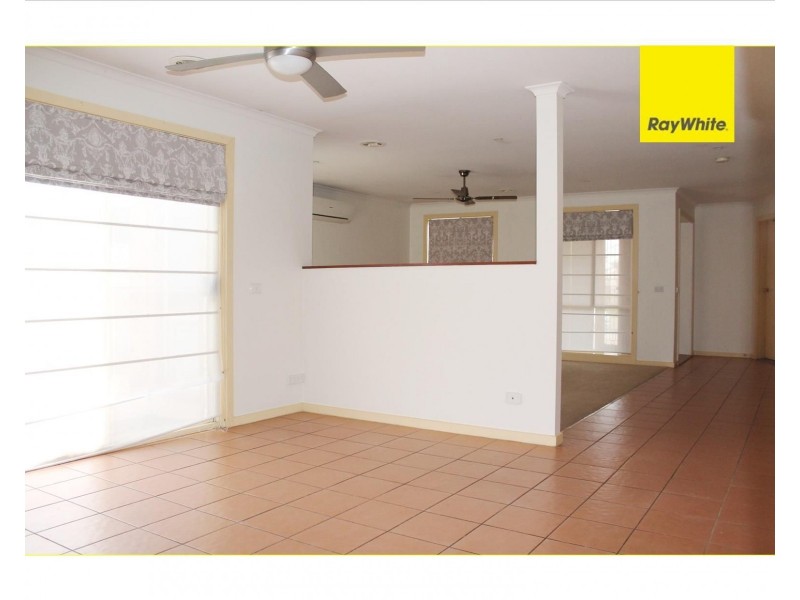 15 Staples Way, Seabrook VIC 3028