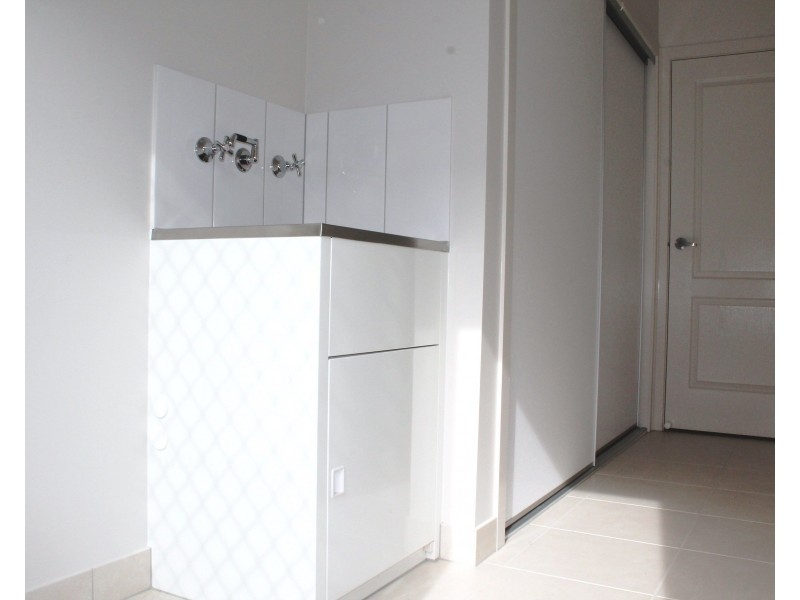 38 Grassbird Drive, Point Cook VIC 3030