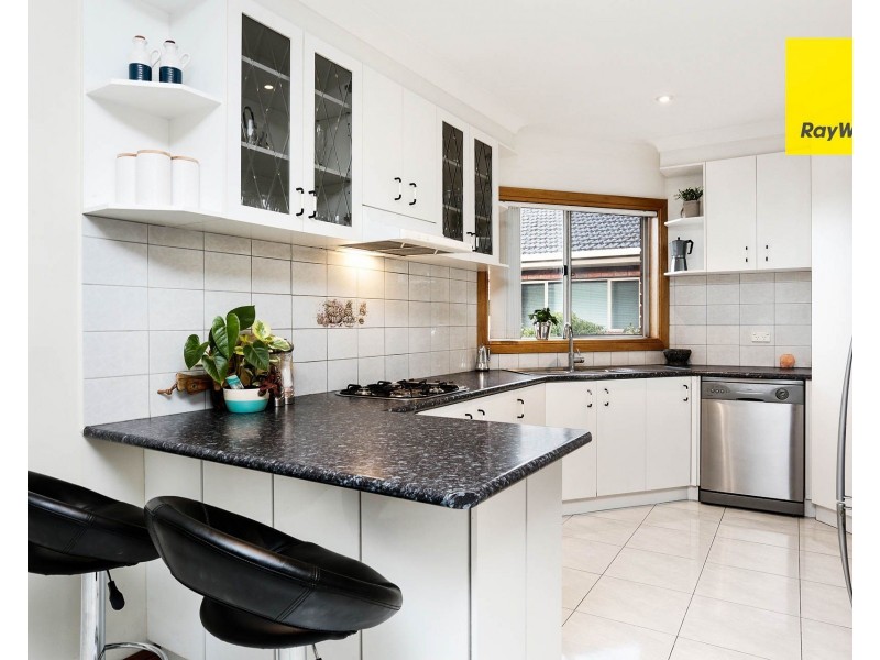 98 Lady Nelson Way, Taylors Lakes VIC 3038