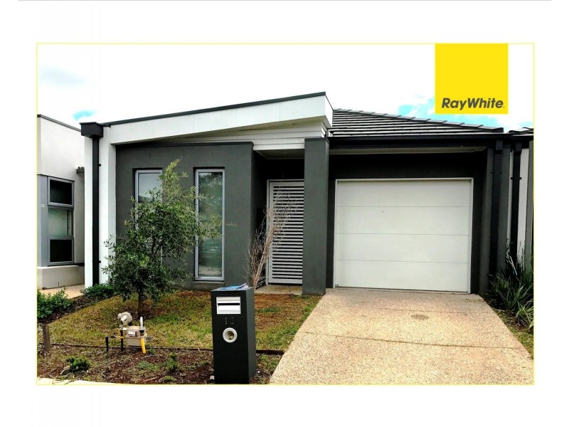 13 Herbal Avenue, Kurunjang VIC 3337