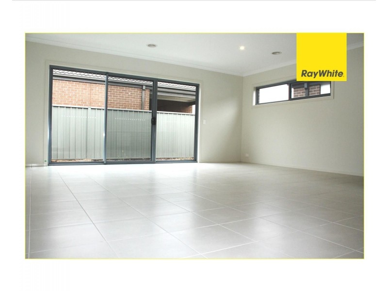 13 Herbal Avenue, Kurunjang VIC 3337