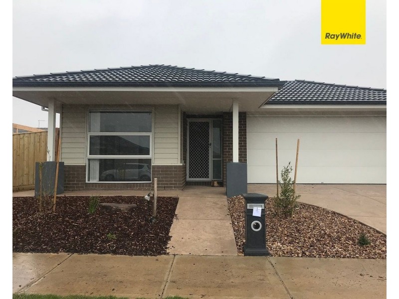 17 Seedgrass Street, Point Cook VIC 3030