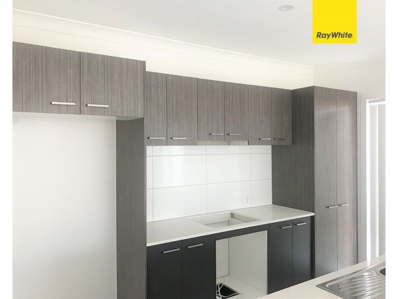 17 Seedgrass Street, Point Cook VIC 3030