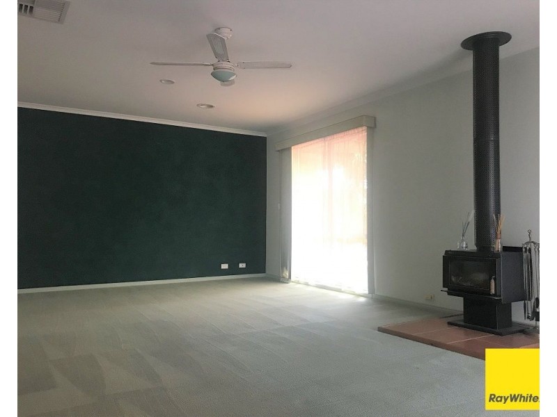 26 Golden Ash Grove, Hoppers Crossing VIC 3029