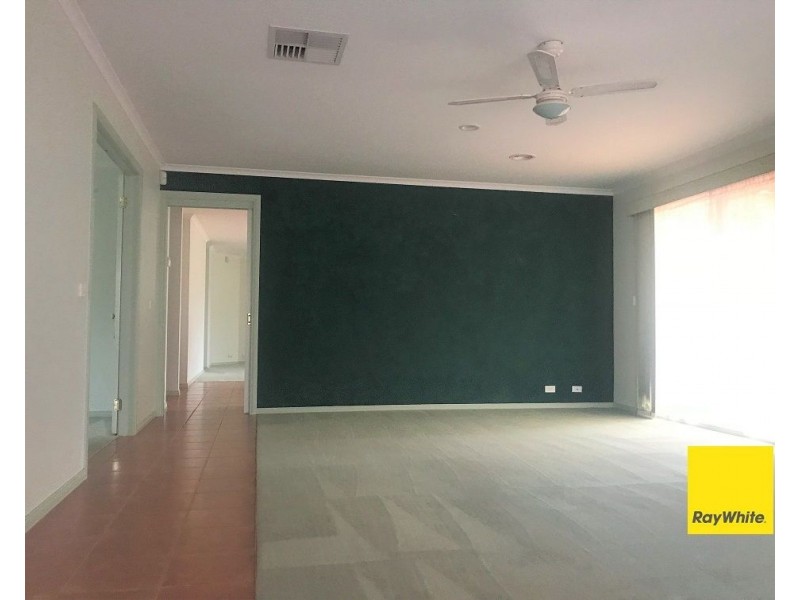 26 Golden Ash Grove, Hoppers Crossing VIC 3029