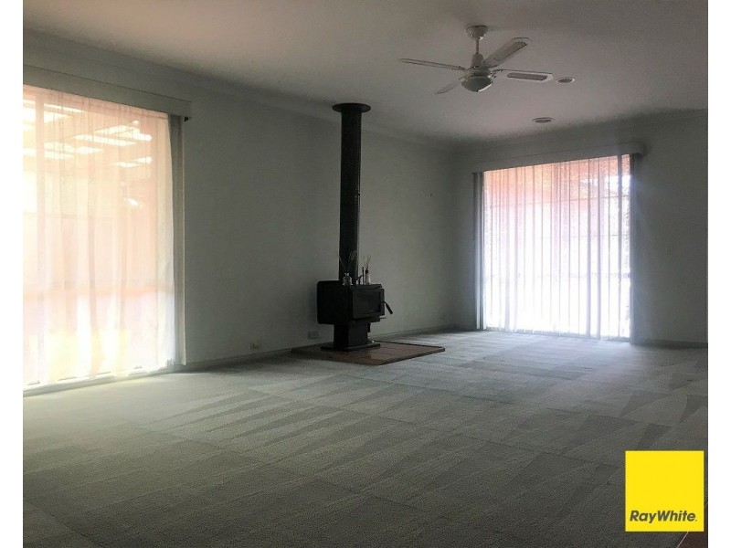 26 Golden Ash Grove, Hoppers Crossing VIC 3029