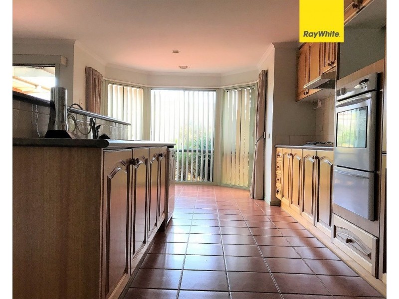 26 Golden Ash Grove, Hoppers Crossing VIC 3029
