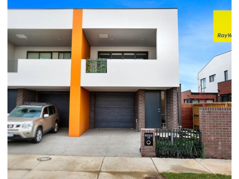 35 Jolimont Road, Point Cook VIC 3030