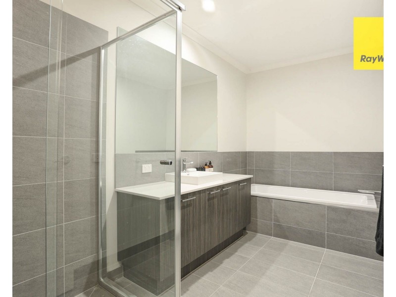 35 Jolimont Road, Point Cook VIC 3030