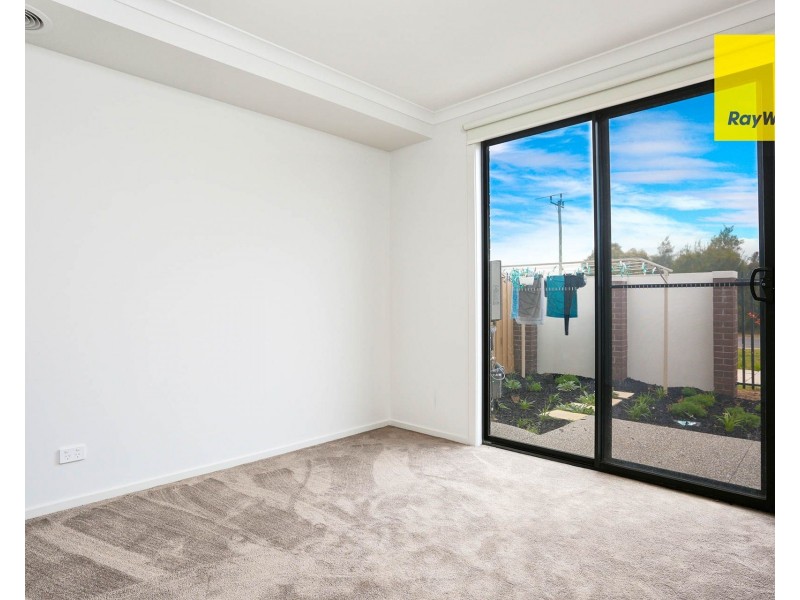 35 Jolimont Road, Point Cook VIC 3030