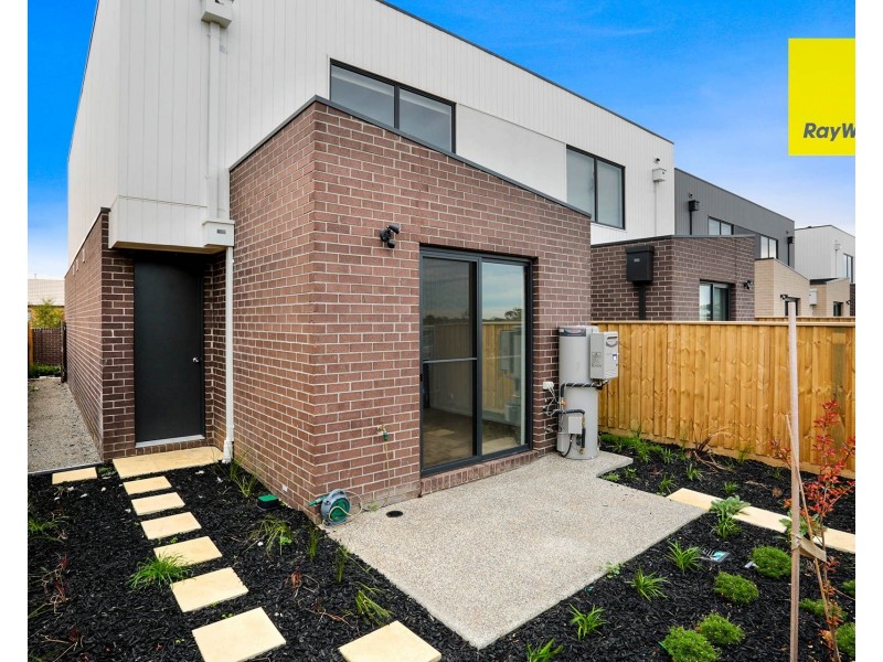 35 Jolimont Road, Point Cook VIC 3030