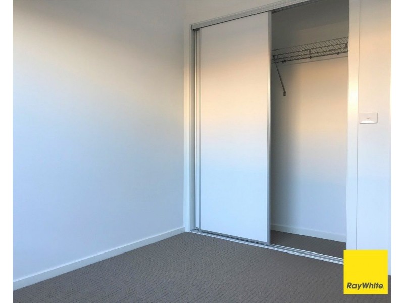 42 Kittyhawk Road, Point Cook VIC 3030