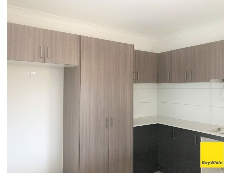 34 Kittyhawk Road, Point Cook VIC 3030