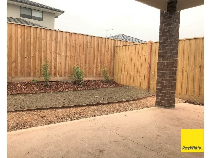 34 Kittyhawk Road, Point Cook VIC 3030